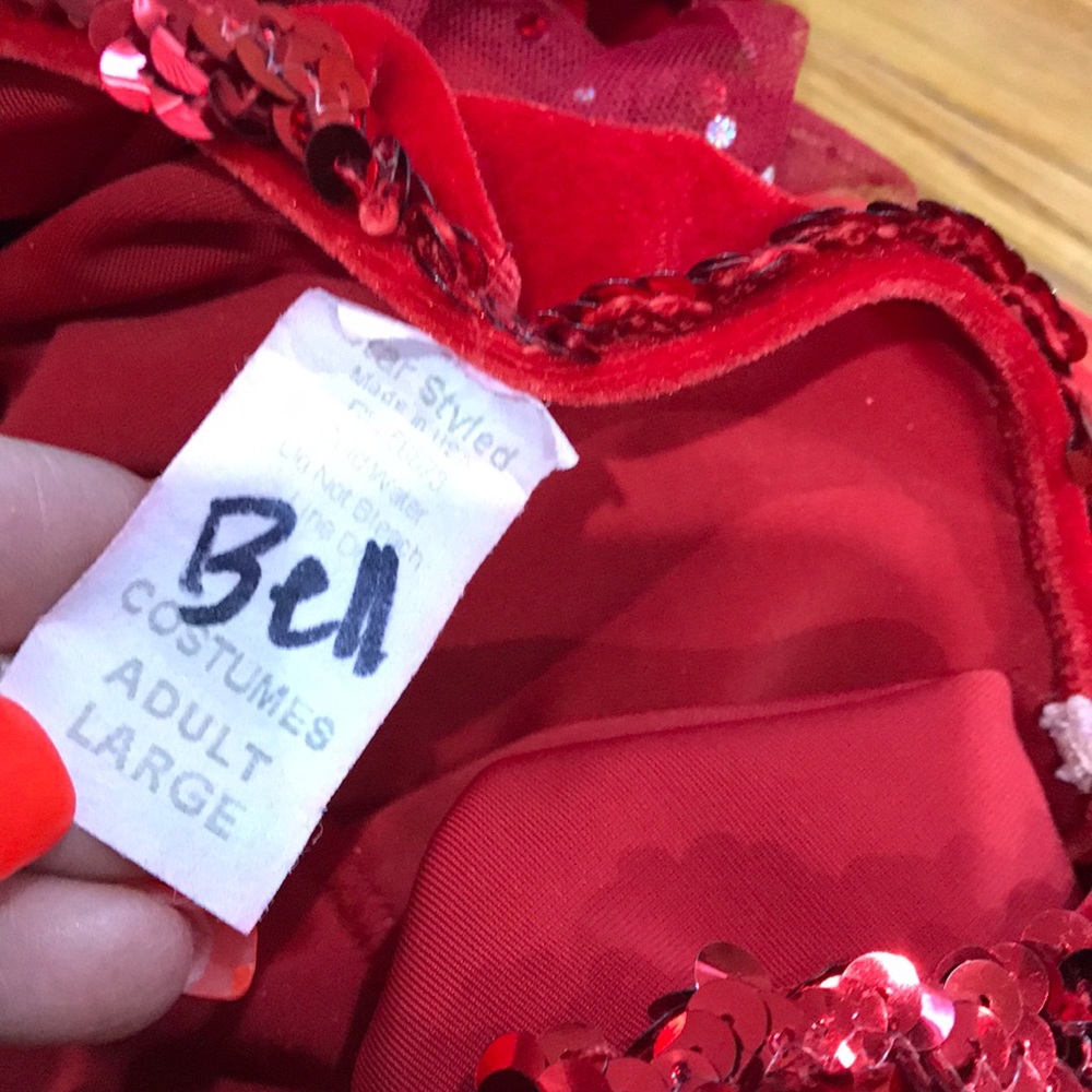 Red leotard - Picture 5 of 5